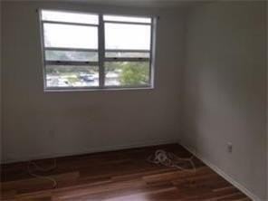 7300 Nw 17th St #318 - Photo 3 of 12