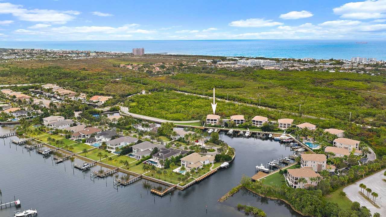 13629 Treasure Cove Cir #13629 - Photo 3 of 19