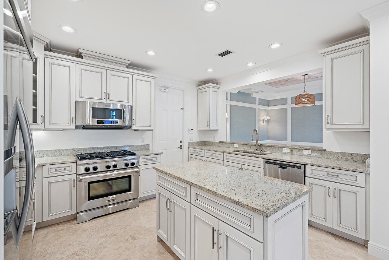 13629 Treasure Cove Cir #13629 - Photo 6 of 19
