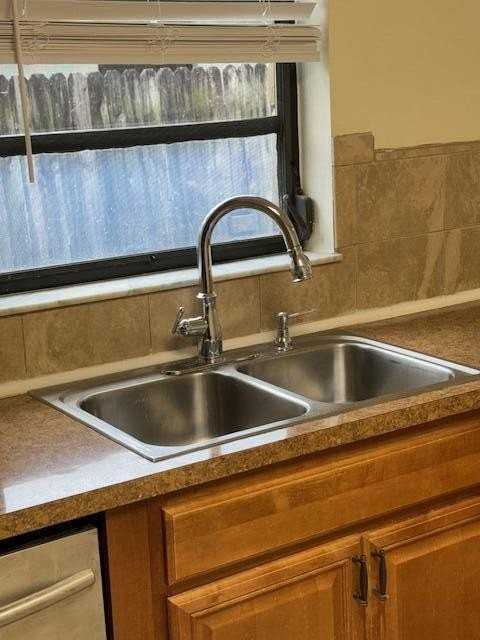 2899 Ne 2nd Ave - Photo 7 of 27