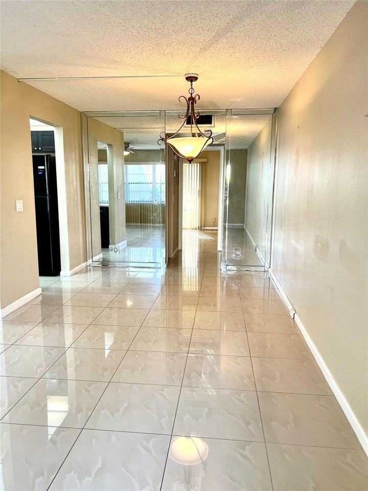 517 Mansfield M #517 - Photo 3 of 23