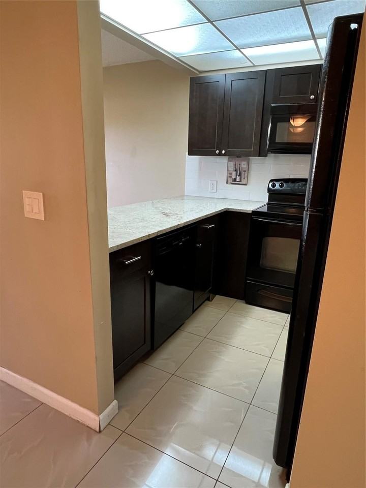 517 Mansfield M #517 - Photo 6 of 23