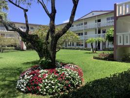 featured image of 560 Fanshaw N #560