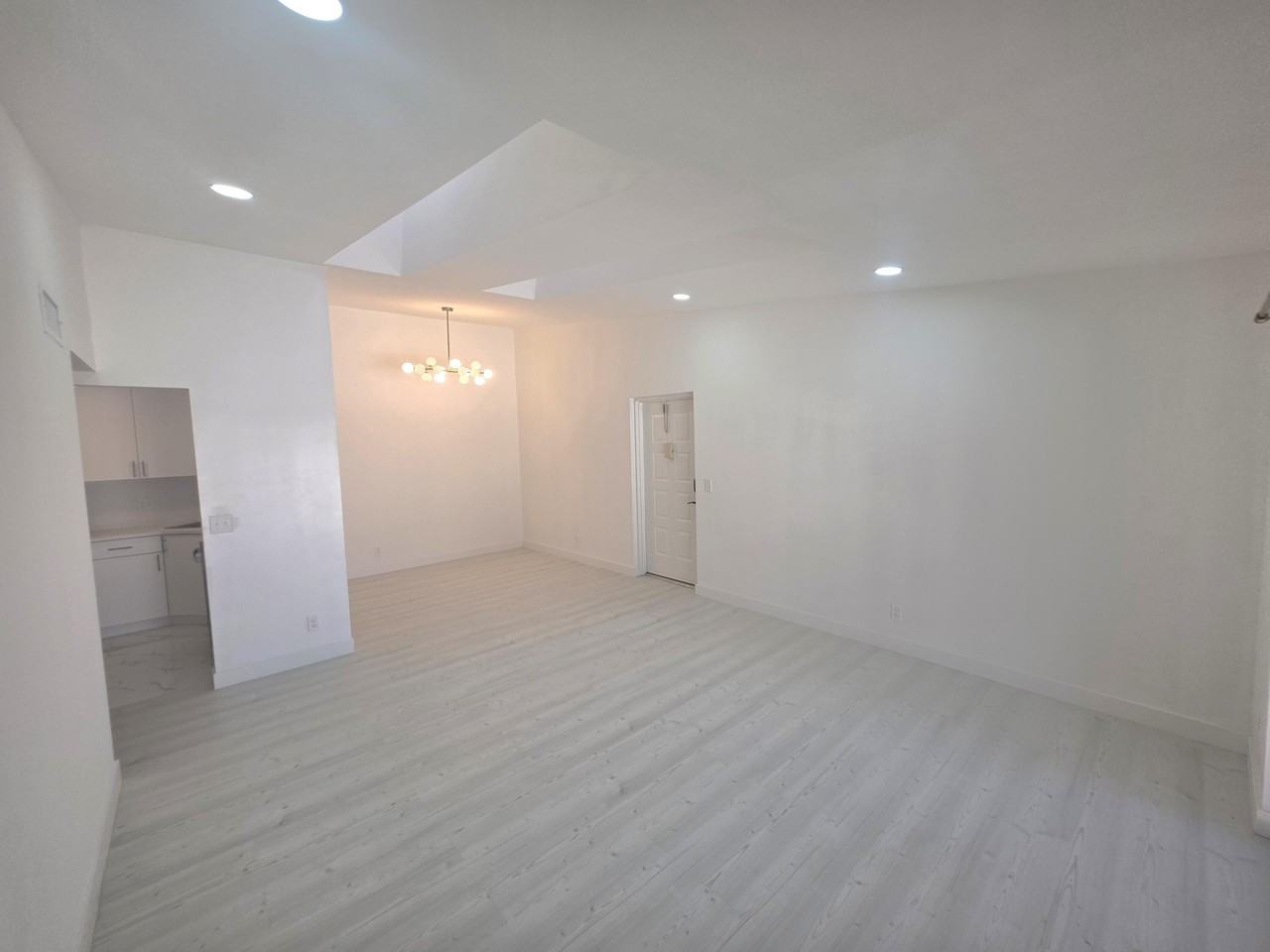 205 Foxtail Dr #G3 - Photo 2 of 26