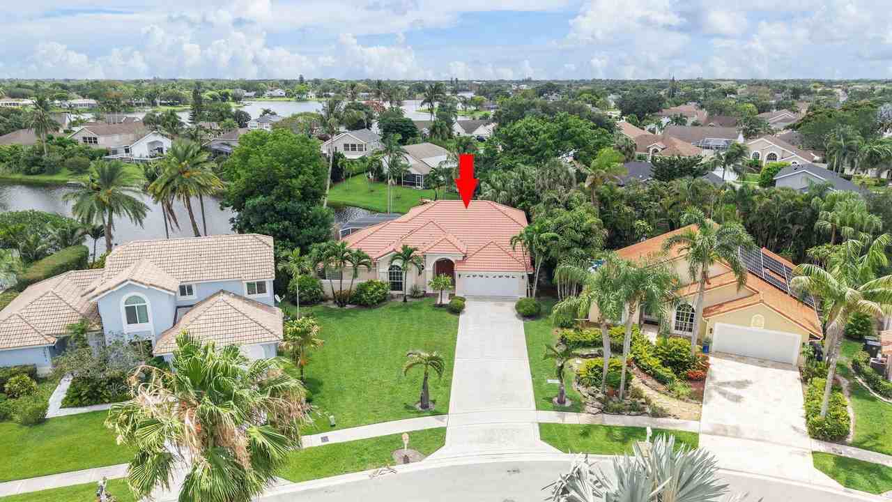 1248 Lake Breeze Dr - Photo 3 of 46