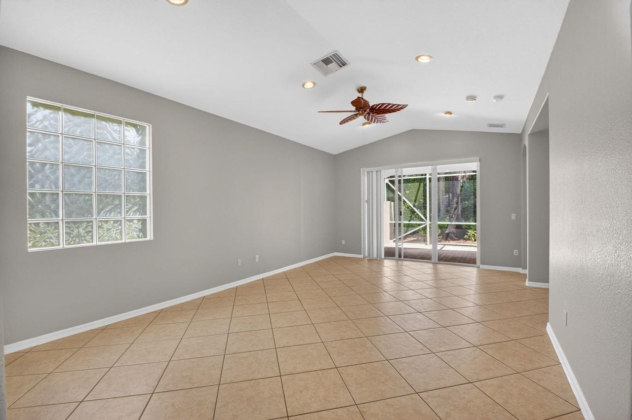 8451 Siciliano St - Photo 7 of 50