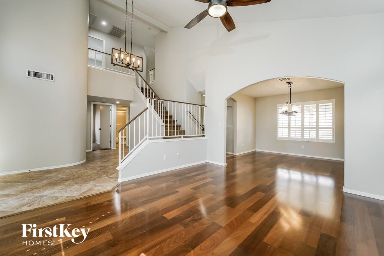 8166 N Pocono Way - Photo 2 of 13
