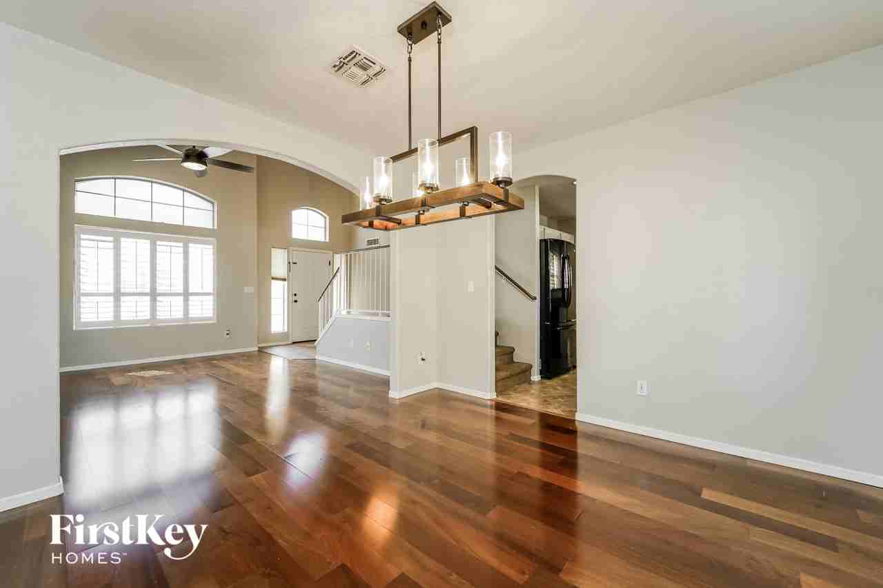 8166 N Pocono Way - Photo 3 of 13