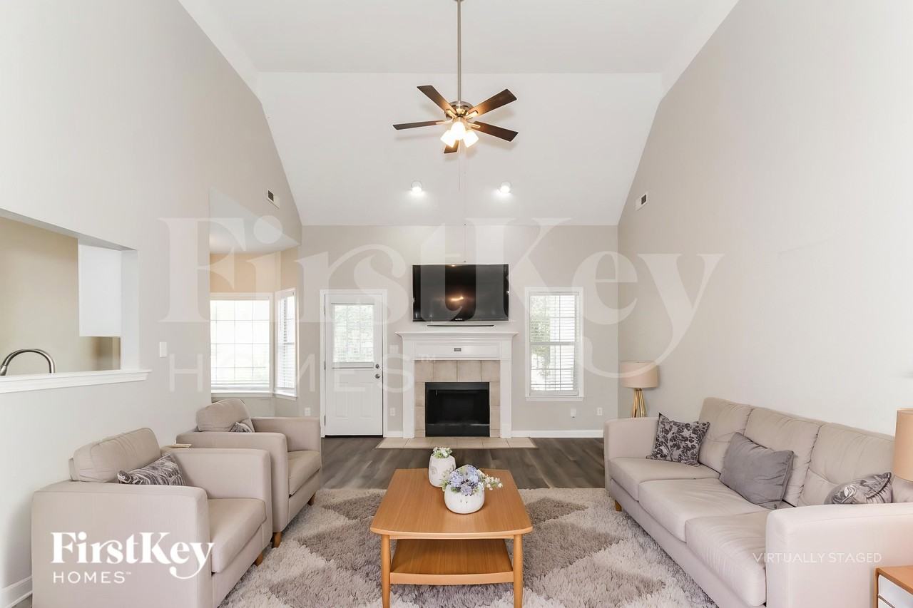 640 Old Cahaba Dr - Photo 3 of 19