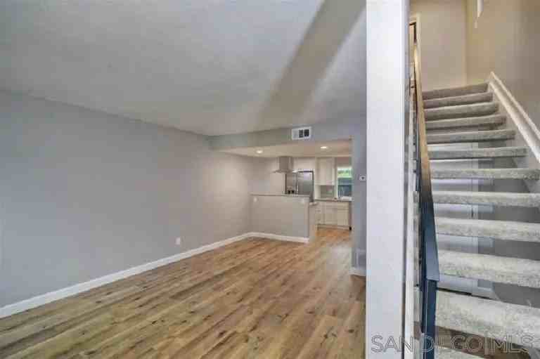 2520 Wanek Rd #B - Photo 5 of 12
