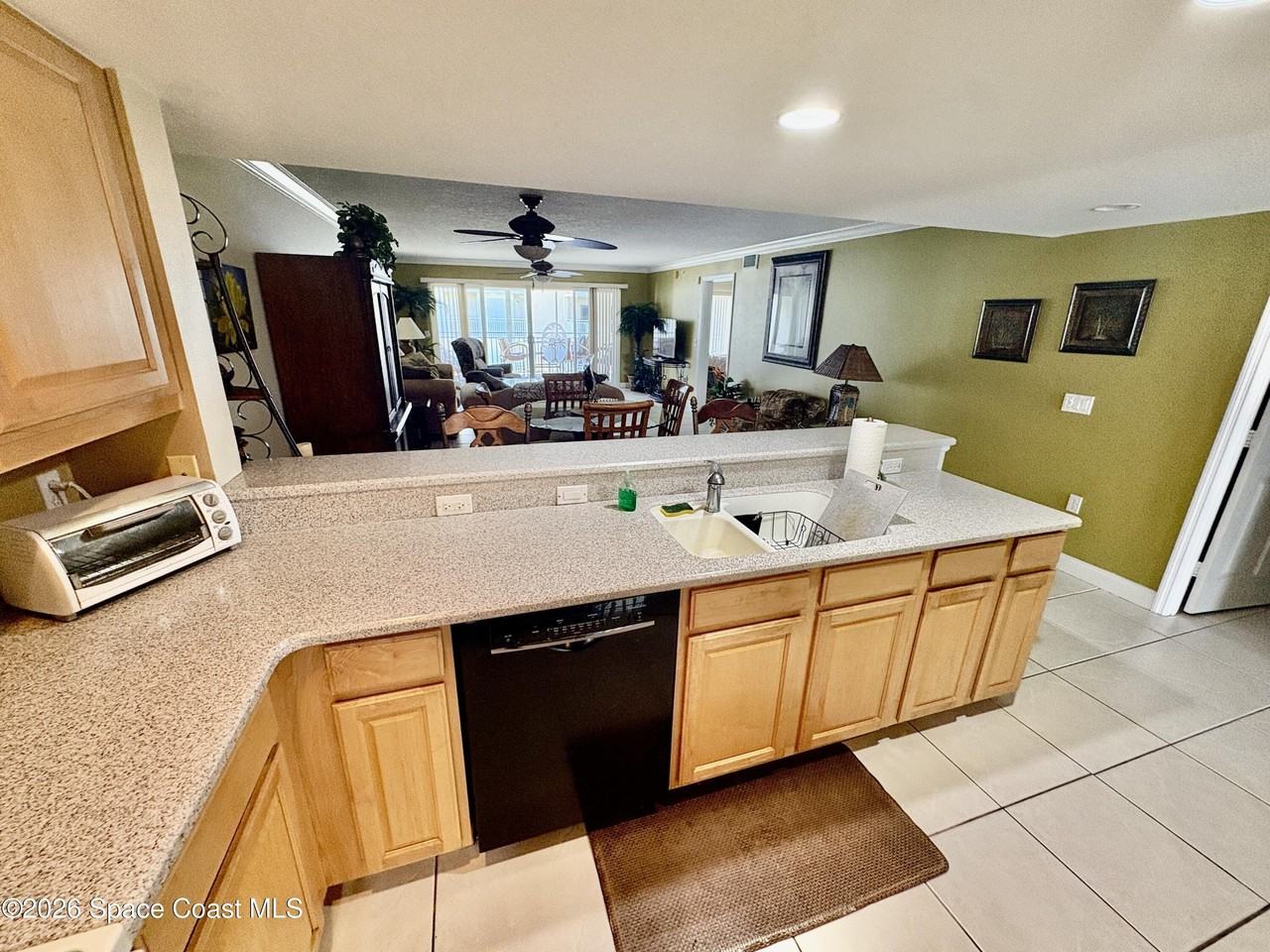 701 Solana Shores Dr #409 - Photo 7 of 36