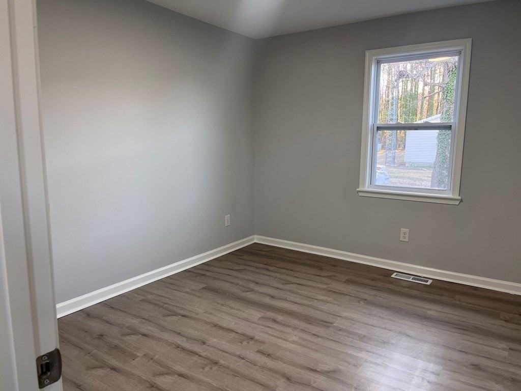 9448 Hospital Ave - Photo 5 of 8