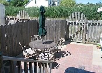 7203 Bunting Rd - Photo 2 of 8
