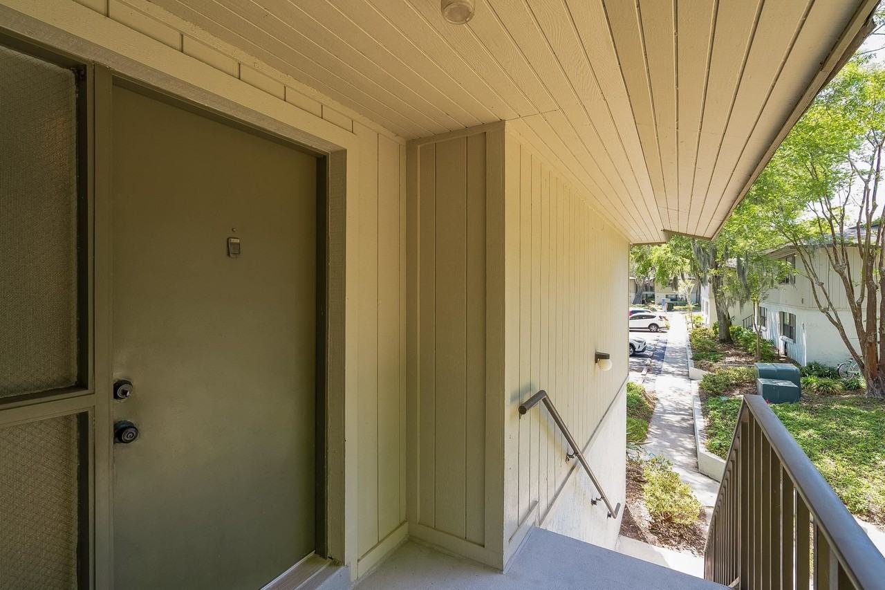 22 Veronese Ct - Photo 7 of 39