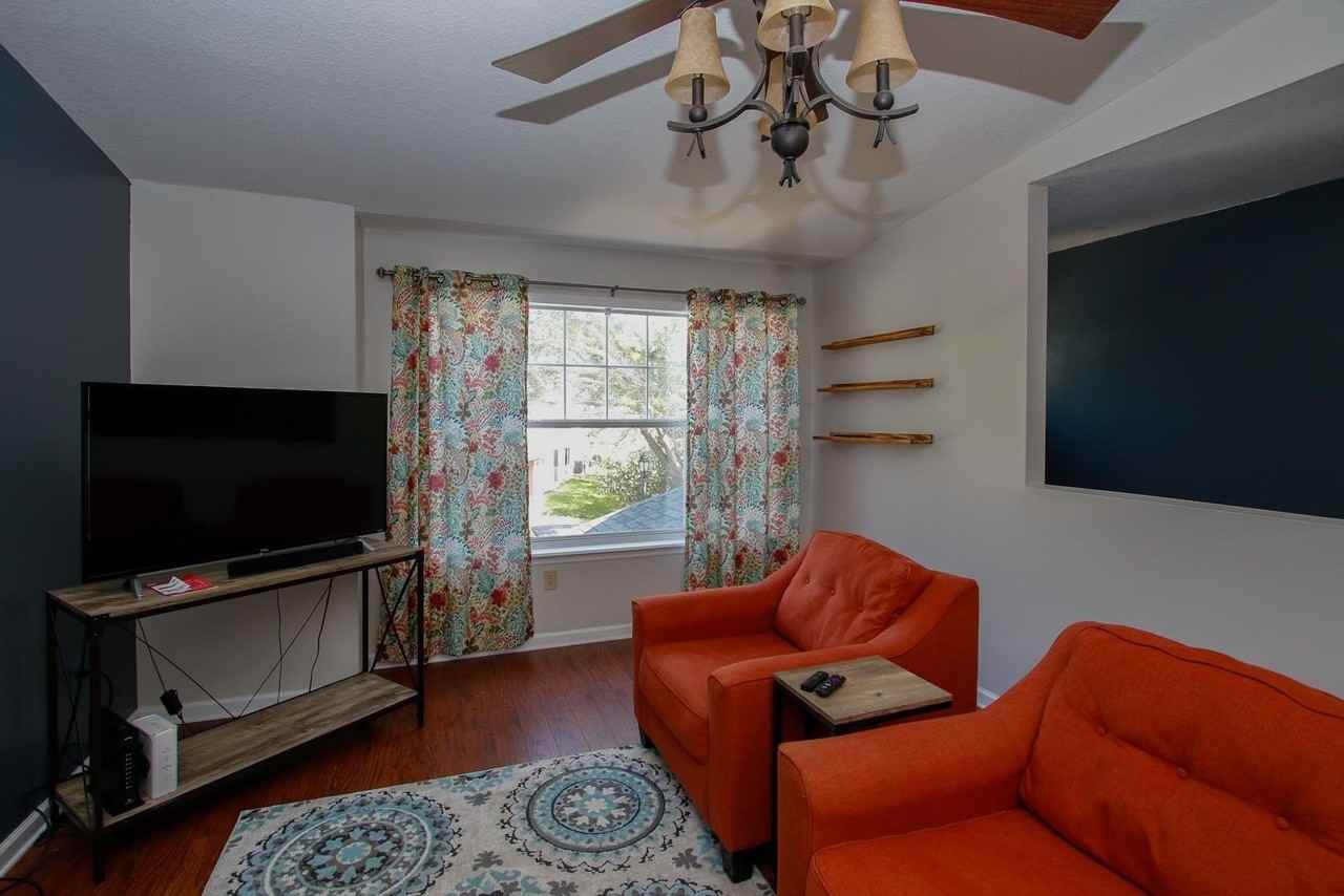 29207 Harbour Vista Cir - Photo 2 of 22