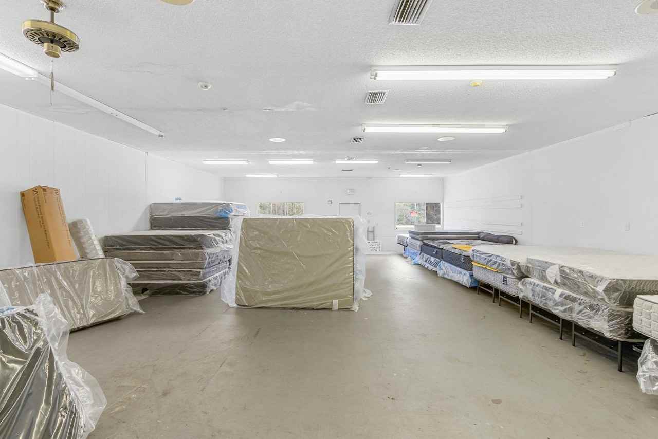 9155 County Road 13 N - Photo 5 of 15