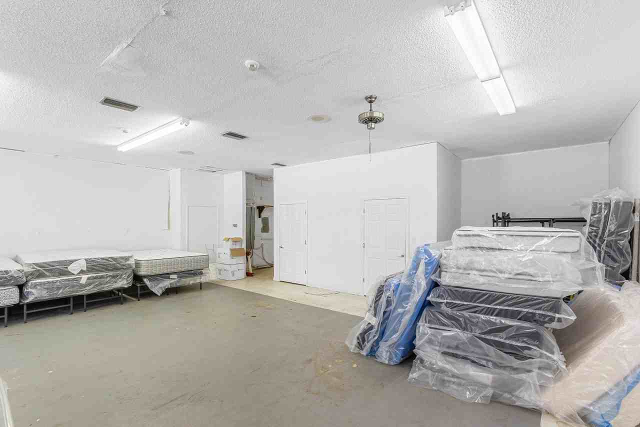9155 County Road 13 N - Photo 6 of 15