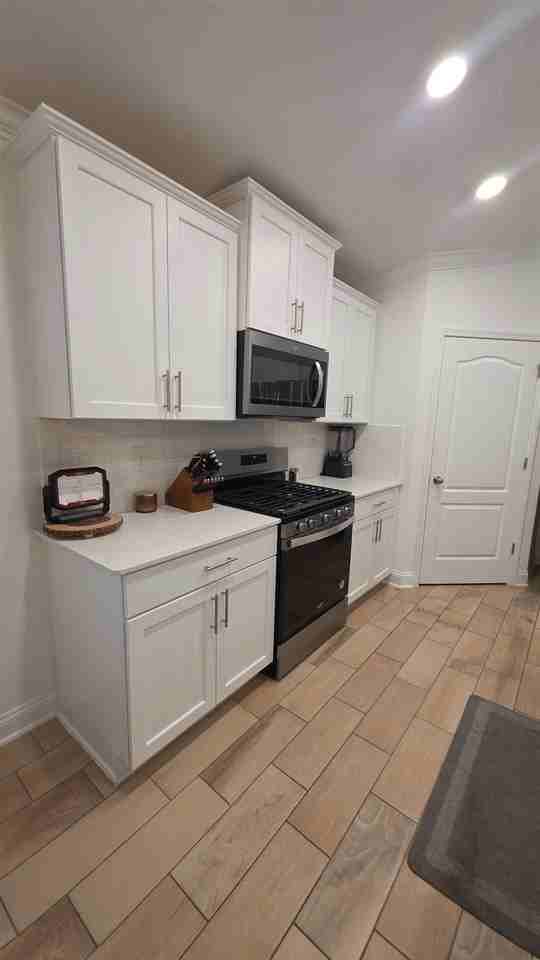 248 Zancara St - Photo 2 of 37