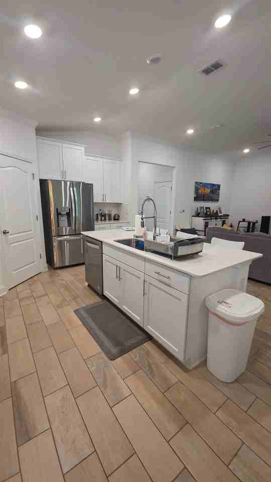 248 Zancara St - Photo 7 of 37