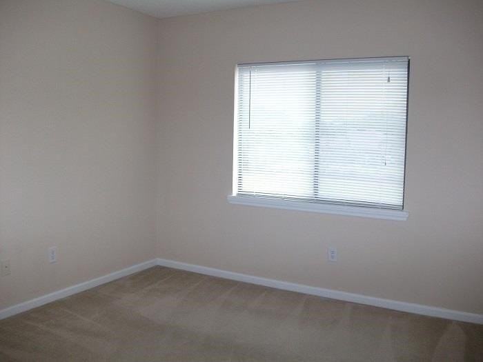 9 Hannah Cole Dr - Photo 2 of 26