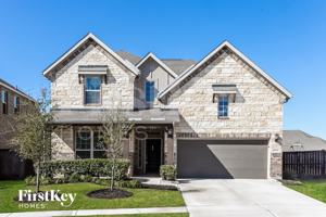 featured image of 6406 Wolf Run Dr