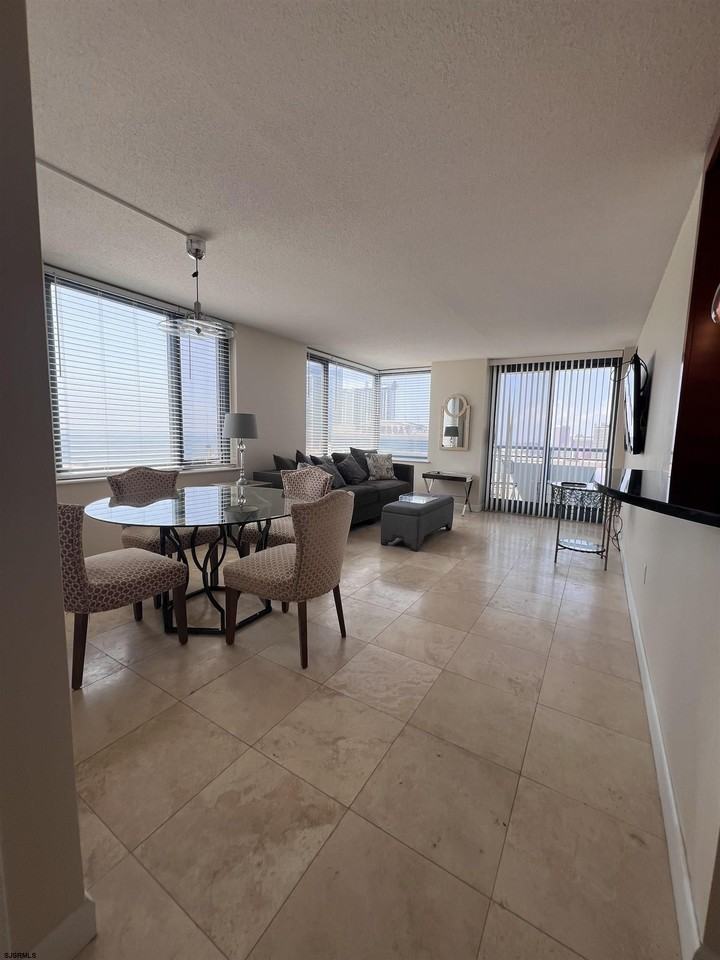 526 Pacific Ave #2203 - Photo 7 of 25