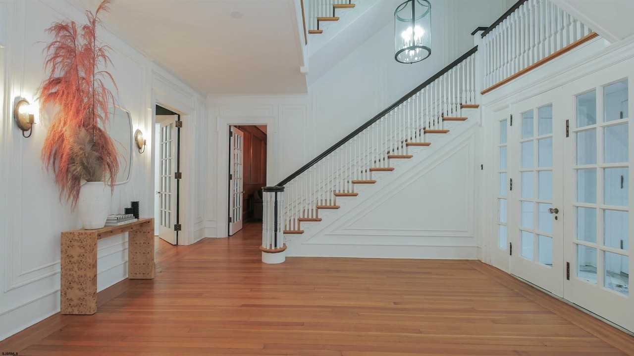 4700 Atlantic Ave - Photo 3 of 50