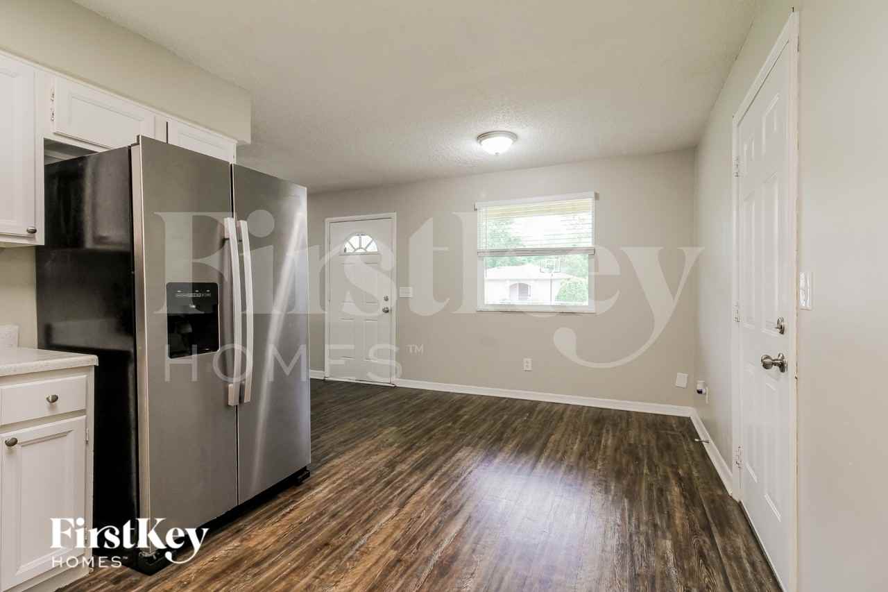 7742 Club Duclay Dr - Photo 5 of 16