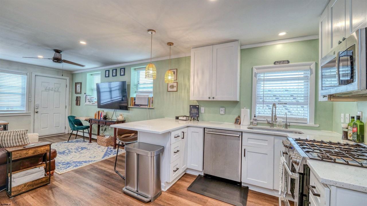 117 Newport Ct #A - Photo 6 of 19