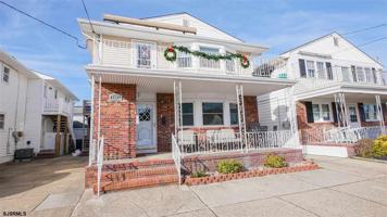 featured image of 6903 Ventnor Ave #1