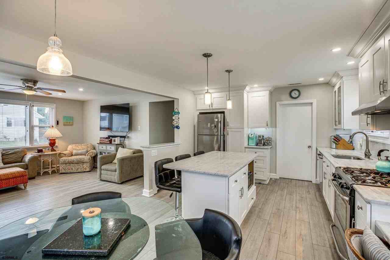 200 N Essex Ave - Photo 6 of 28
