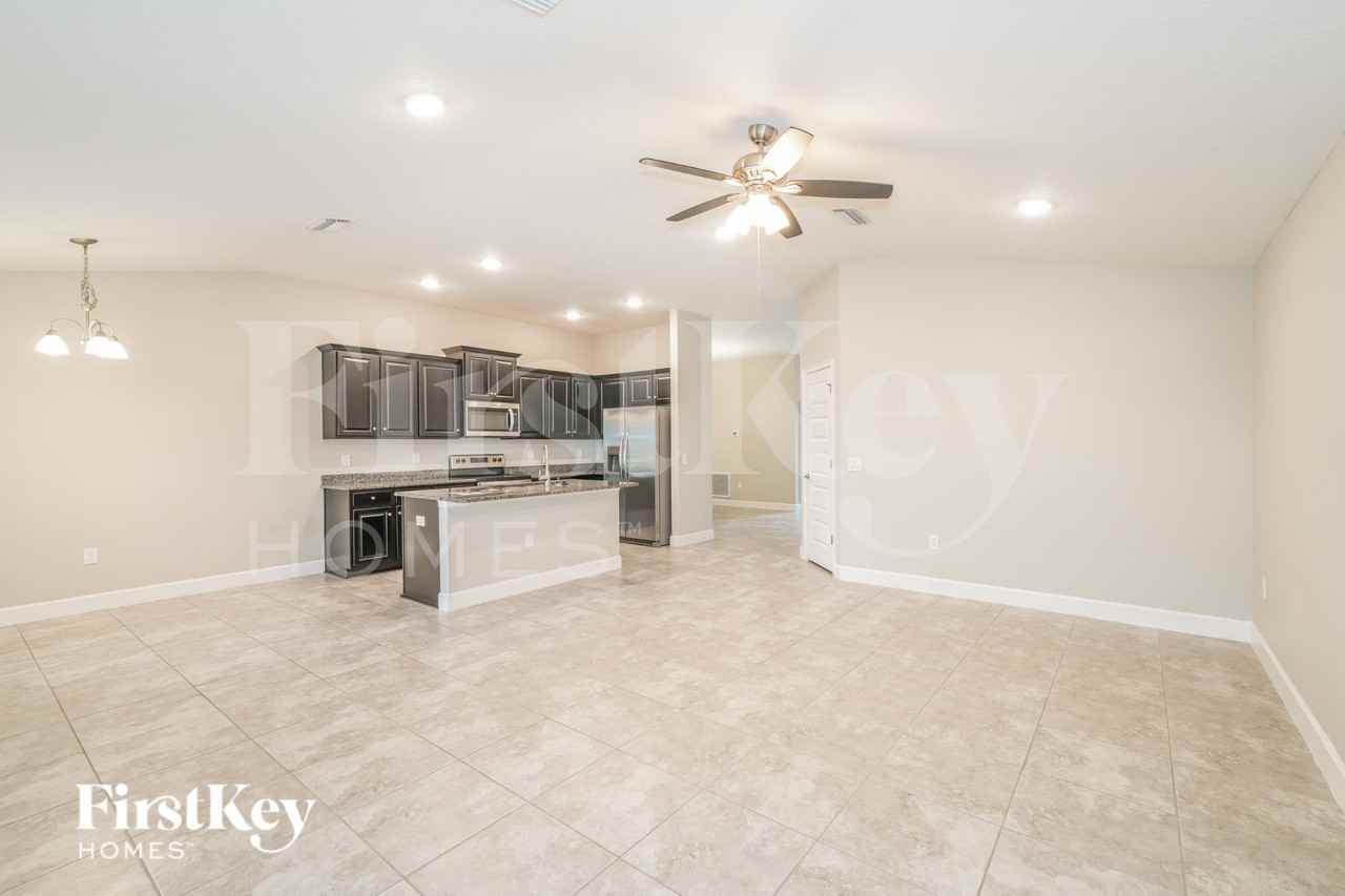 14428 Potterton Cir - Photo 2 of 19