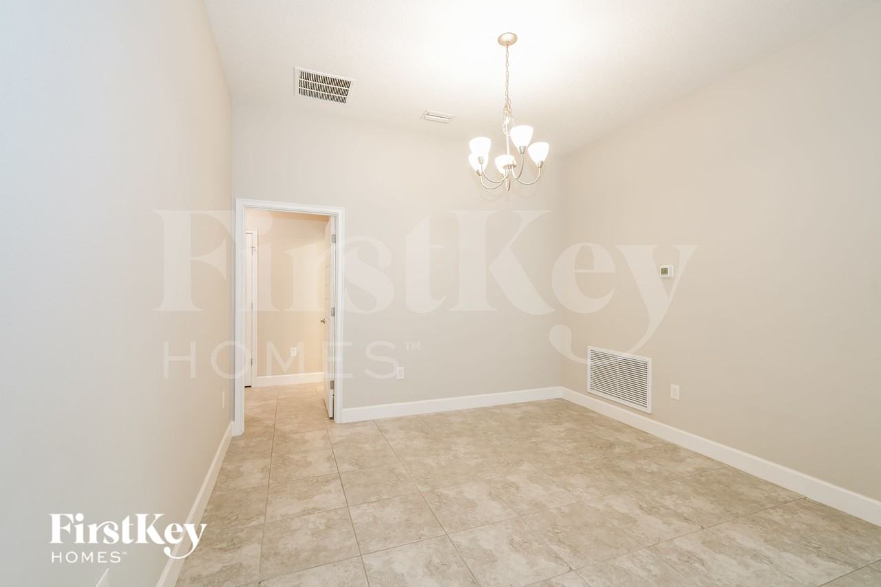 14428 Potterton Cir - Photo 5 of 19