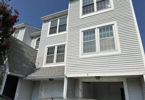 featured image of 152 40th St S #152