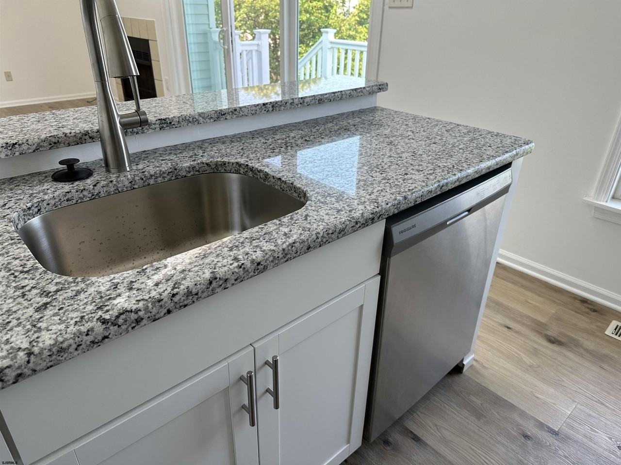 152 40th St S #152 - Photo 7 of 13