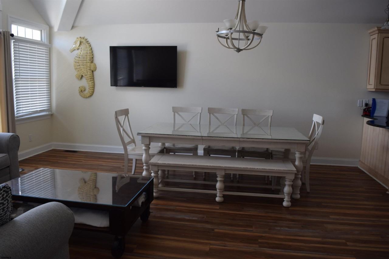 205 W Brigantine Ave - Photo 6 of 31