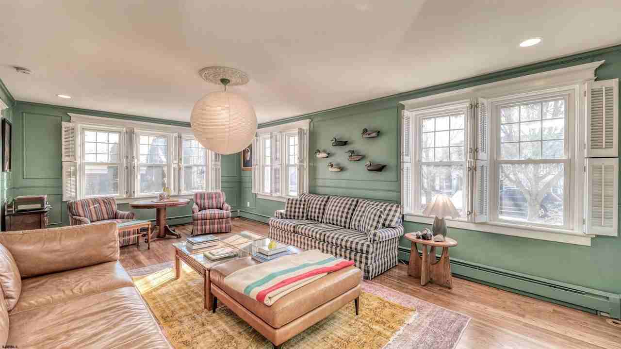17 S Derby Ave - Photo 7 of 47