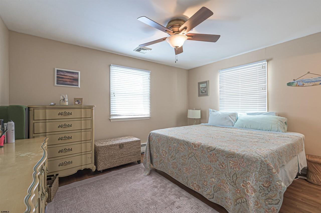 2805 Atlantic Ave - Photo 7 of 26