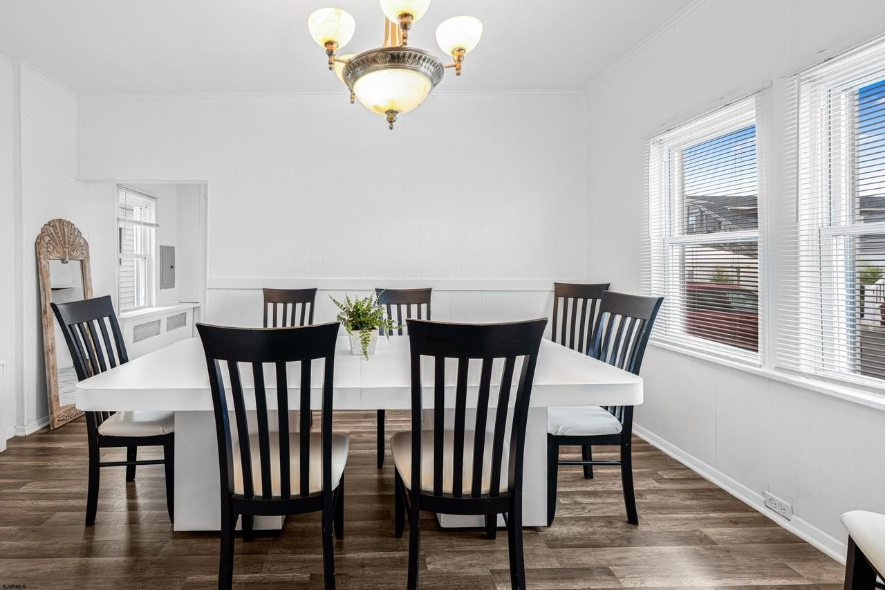 7 N Jefferson Ave - Photo 6 of 25