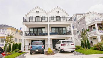 featured image of 15 N Jefferson Ave #A