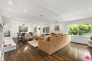 2107 El Roble Ln - Photo 3 of 7