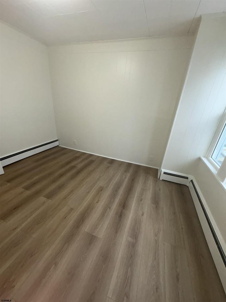 1526 Madison Ave #2 - Photo 7 of 16