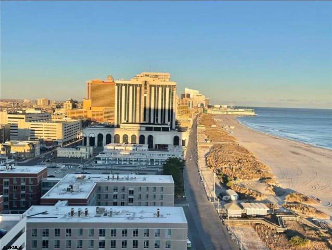 3851 Boardwalk - Photo 3 of 17