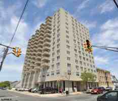 featured image of 3817 Ventnor Ave #1001