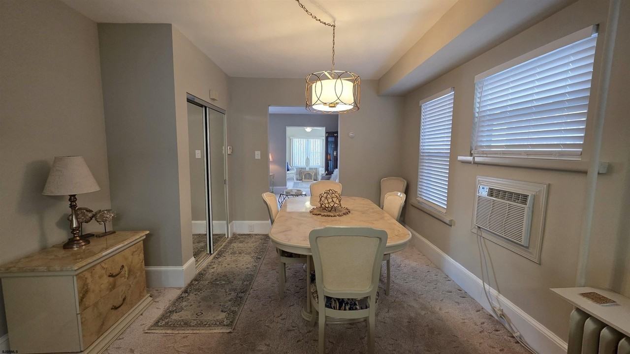 34 N Montgomery Ave - Photo 5 of 28