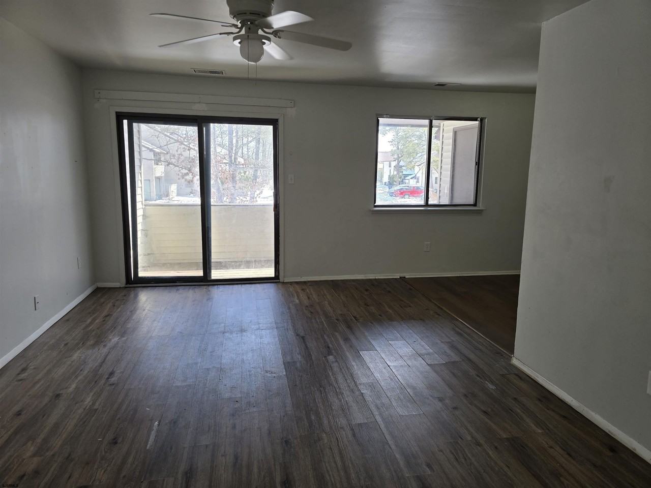2608 Woodlands Dr #2608 - Photo 3 of 5
