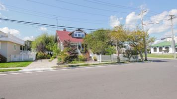 featured image of 24 N Cornwall Ave