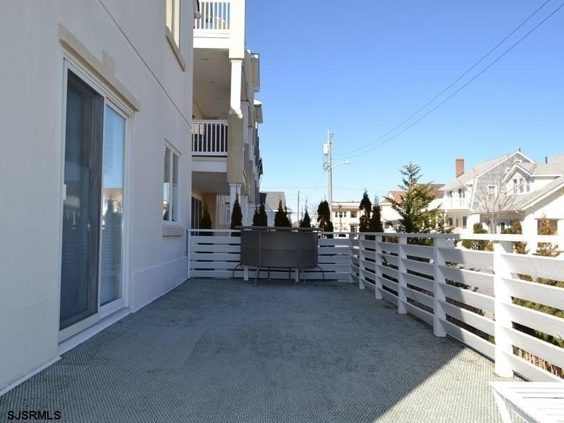110 S Richards Ave - Photo 4 of 25