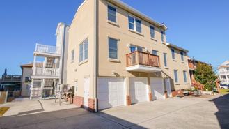 10 N Adams Ave #3 - Photo 1 of 1