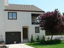 featured image of 4818 Harbor Beach Blvd